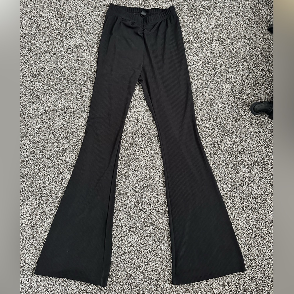 Black Flare Flowy Pants and bralette top -Co-ord Set! Size M. Used once.